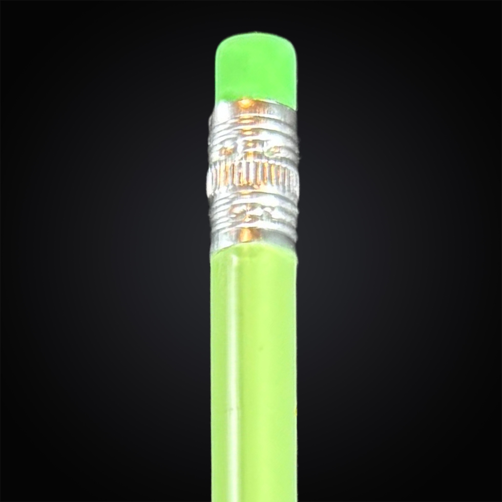 cadeau-scolaire-personnalise-crayons-hb-vert-t3-signature