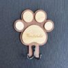 crochet-patte-de-chat-personnalise-bois-teint-t3-signature
